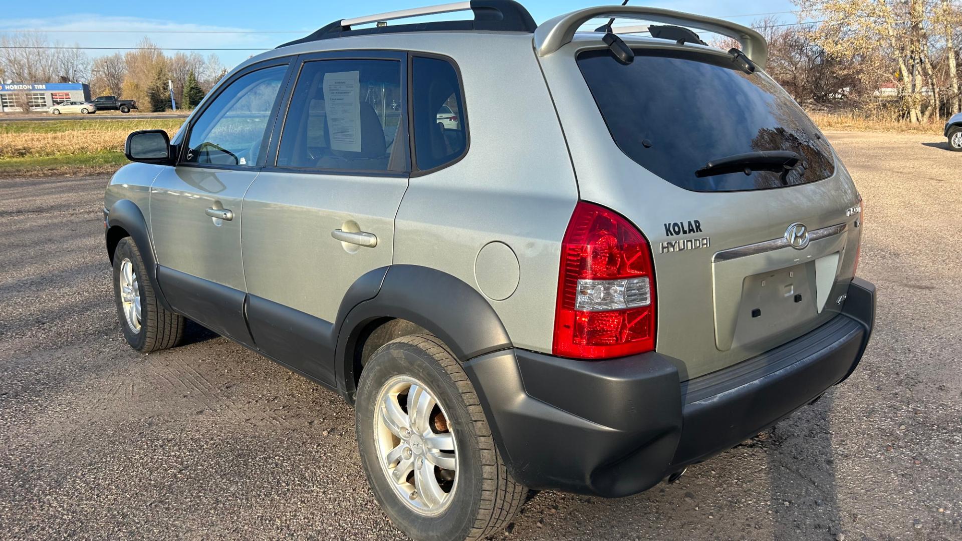 2008 Hyundai Tucson (KM8JN72D68U) , located at 17255 hwy 65 NE, Ham Lake, MN, 55304, 0.000000, 0.000000 - Photo#6